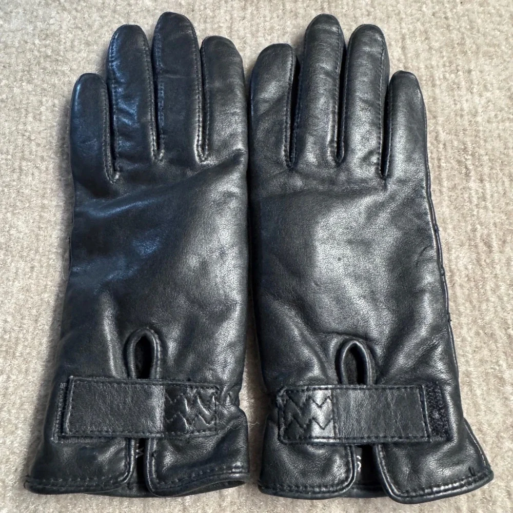 Vintage Wilsons Leather Gloves Womens Small Black Insulated Biker Gorpcore